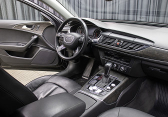 Подержанный автомобиль Audi A6 Sedan 2018 года (11 фото)