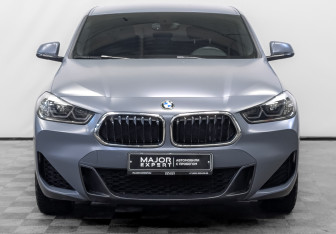 Подержанный автомобиль BMW X2 2021 года (2 фото)