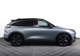 Подержанный автомобиль BAIC X55 2023 года (4 фото)