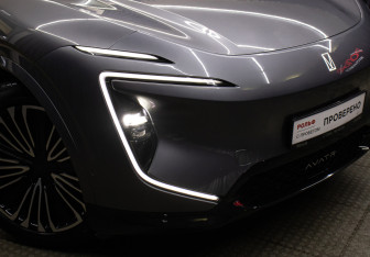 Подержанный автомобиль Avatr 07 2024 года (25 фото)