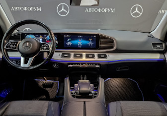 Подержанный автомобиль Mercedes-Benz GLE 2019 года (14 фото)