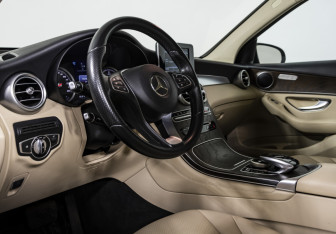Подержанный автомобиль Mercedes-Benz GLC Coupe 2016 года (9 фото)