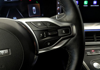 Подержанный автомобиль Haval F7 2024 года (28 фото)