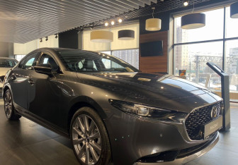 Новый Mazda 3 Sedan 2025 (3 фото)