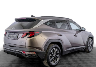 Подержанный автомобиль Hyundai Tucson 2022 года (5 фото)