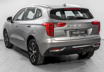Подержанный автомобиль Haval Jolion 2022 года (7 фото)