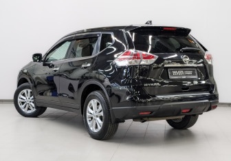 Подержанный автомобиль Nissan X-Trail 2018 года (7 фото)