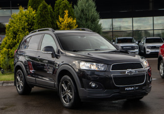 Подержанный автомобиль Chevrolet Captiva 2014 года (2 фото)