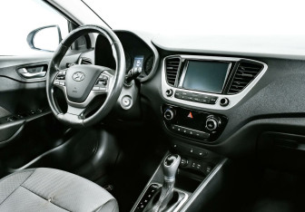 Подержанный автомобиль Hyundai Solaris Sedan 2018 года (7 фото)