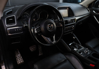 Подержанный автомобиль Mazda CX-5 2015 года (12 фото)