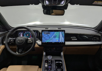 Новый GAC GS8 2025 (10 фото)