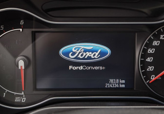 Подержанный автомобиль Ford S-MAX 2012 года (16 фото)