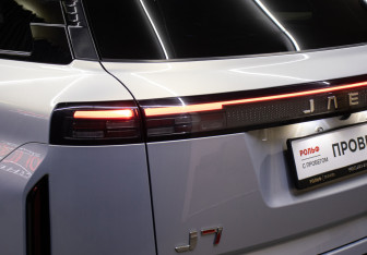 Подержанный автомобиль Jaecoo J7 2023 года (23 фото)