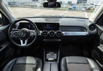 Подержанный автомобиль Mercedes-Benz GLB 2020 года (11 фото)