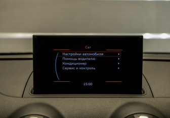 Подержанный автомобиль Audi A3 Sedan 2014 года (16 фото)