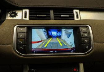 Подержанный автомобиль Land Rover Range Rover Evoque 2017 года (20 фото)