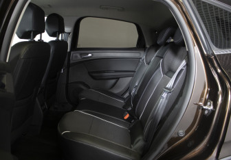 Подержанный автомобиль Renault Arkana 2020 года (9 фото)