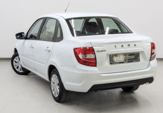 Подержанный автомобиль LADA (ВАЗ) Granta Sedan 2022 года (7 фото)