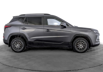 Подержанный автомобиль Москвич 3 2023 года (4 фото)