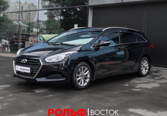 Подержанный автомобиль Hyundai i40 Wagon 2015 года (1 фото)