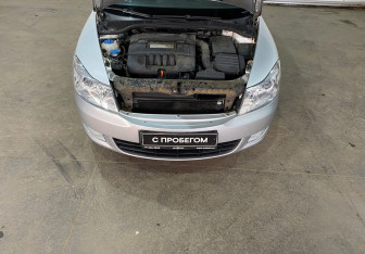 Подержанный автомобиль Skoda Octavia Liftback 2008 года (14 фото)