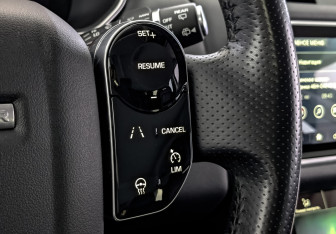 Подержанный автомобиль Land Rover Range Rover Sport 2020 года (29 фото)