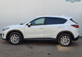 Подержанный автомобиль Mazda CX-5 2015 года (8 фото)
