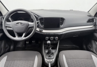 Подержанный автомобиль LADA (ВАЗ) Vesta Sedan 2024 года (12 фото)