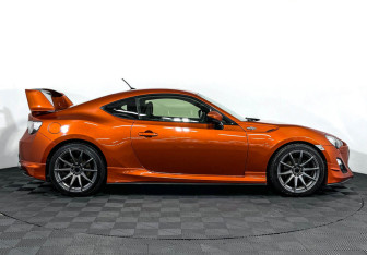 Подержанный автомобиль Toyota GT86 2012 года (4 фото)