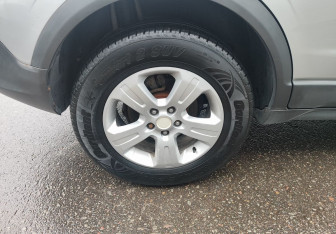 Подержанный автомобиль Opel Antara 2008 года (9 фото)