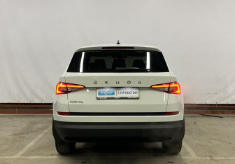 Подержанный автомобиль Skoda Kodiaq 2020 года (6 фото)