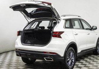 Подержанный автомобиль SWM G01 2023 года (17 фото)