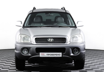 Подержанный автомобиль Hyundai Santa Fe 2002 года (2 фото)