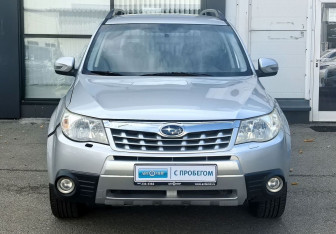 Подержанный автомобиль Subaru Forester Suv 2011 года (2 фото)
