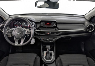 Подержанный автомобиль Kia Cerato Sedan 2019 года (14 фото)