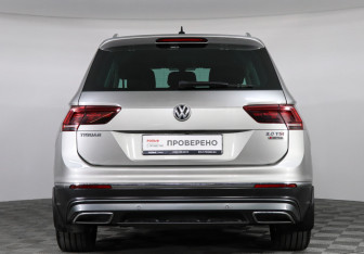 Подержанный автомобиль Volkswagen Tiguan 2017 года (6 фото)