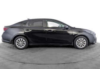 Подержанный автомобиль Kia Cerato Sedan 2020 года (4 фото)