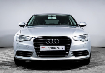 Подержанный автомобиль Audi A6 Sedan 2011 года (2 фото)