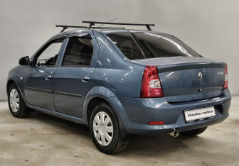 Подержанный автомобиль Renault Logan Sedan 2014 года (7 фото)
