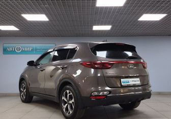 Подержанный автомобиль Kia Sportage 2019 года (7 фото)