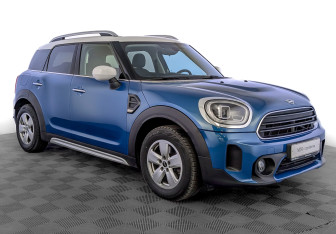 Подержанный автомобиль MINI Countryman 2021 года (3 фото)