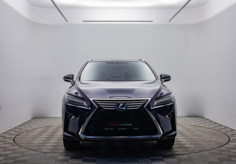 Подержанный автомобиль Lexus RX 2019 года (2 фото)