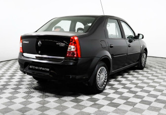 Подержанный автомобиль Renault Logan Sedan 2012 года (3 фото)