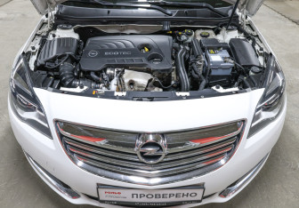 Подержанный автомобиль Opel Insignia Sedan 2014 года (9 фото)