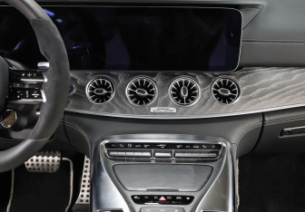Подержанный автомобиль Mercedes-Benz AMG GT Liftback 2022 года (24 фото)