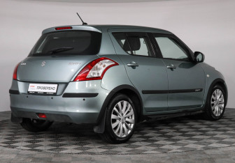 Подержанный автомобиль Suzuki Swift Hatchback 2011 года (3 фото)