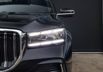 Подержанный автомобиль Geely Monjaro 2026 года (39 фото)