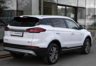 Подержанный автомобиль Geely Atlas Pro 2023 года (5 фото)
