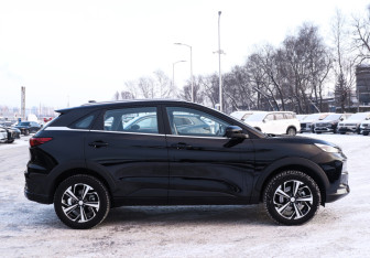 Подержанный автомобиль JAC JS6 2022 года (4 фото)