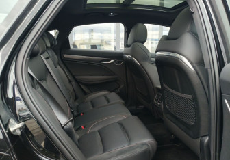 Подержанный автомобиль Geely Tugella 2023 года (18 фото)
